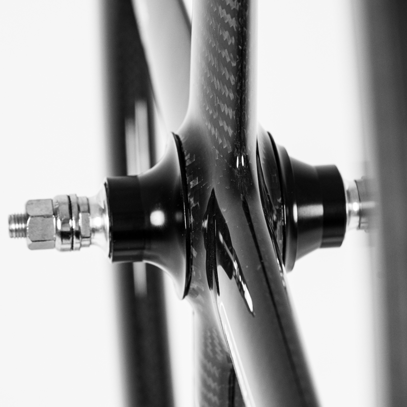 ชุดล้อคาร์บอนเต็มวง 700C แบบไม - Quality Cycling Gear บทวิจารณ์และราคา