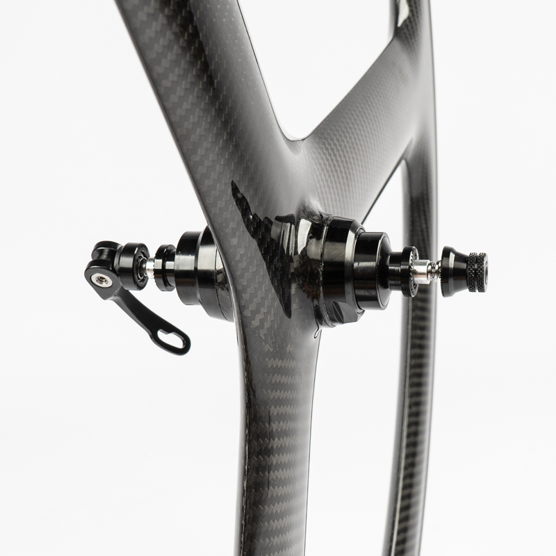 ชุดล้อคาร์บอนเต็มวง 700C แบบไม - Quality Cycling Gear บทวิจารณ์และราคา