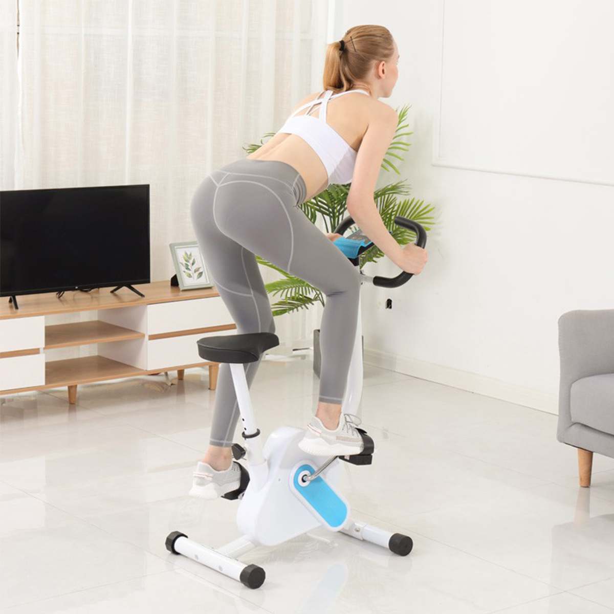 จอแสดงผล LED เครื่องขี่จักรยาน - Cycling Gear Indoor บทวิจารณ์และราคา