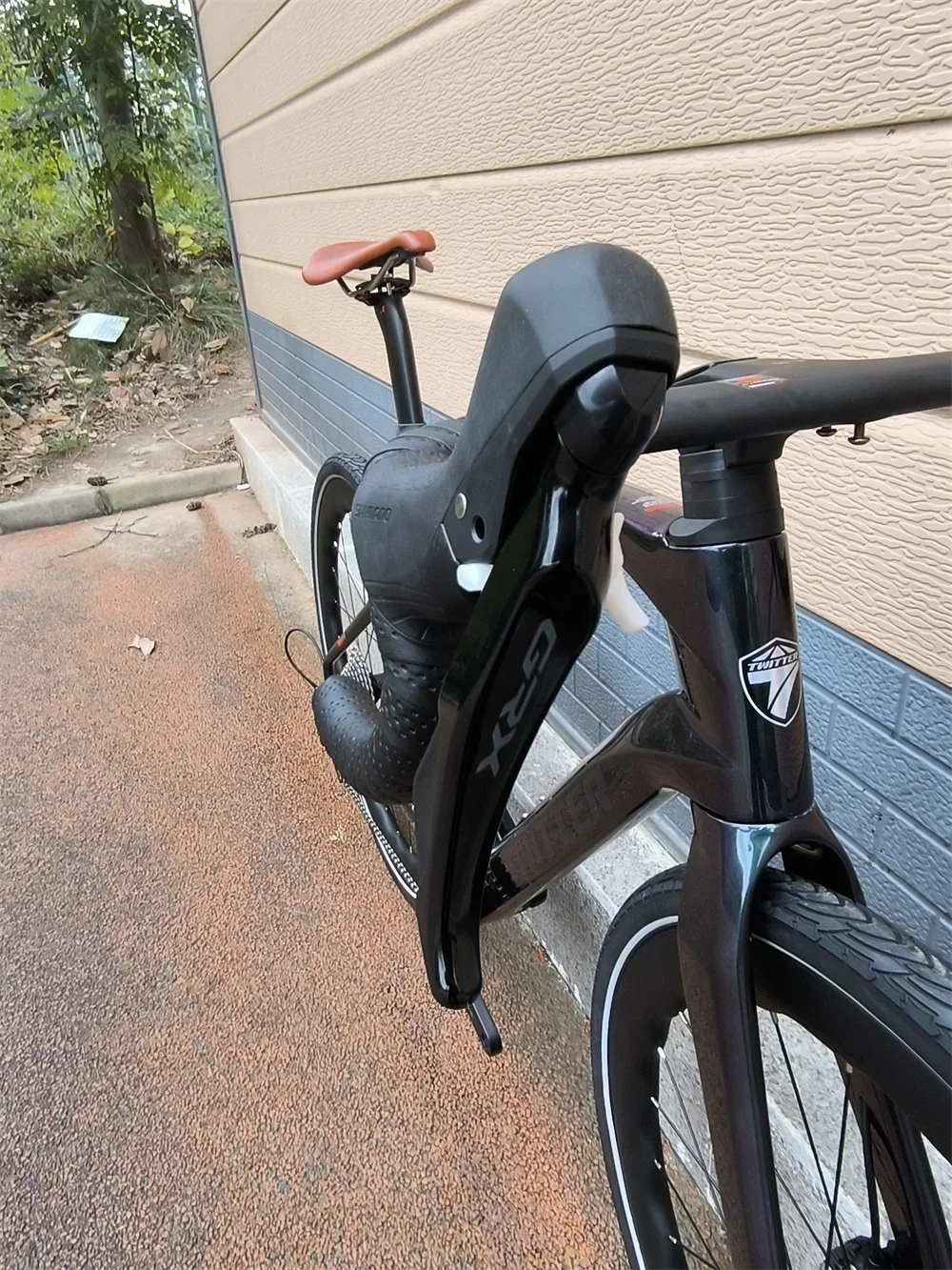 จักรยานเสือหมอบคาร์บอนไฟเบอร์  - Cycling Gear Gravel บทวิจารณ์และราคา