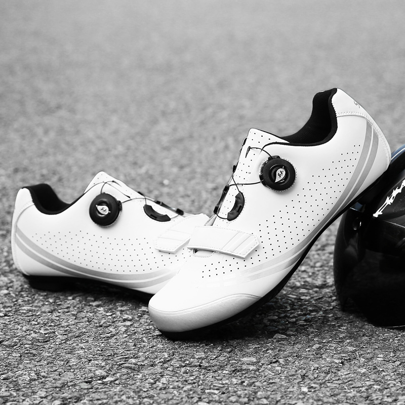 รองเท้าปั่นจักรยานกลางแจ้ง อุป - Cycling Gear For Large Men บทวิจารณ์และราคา